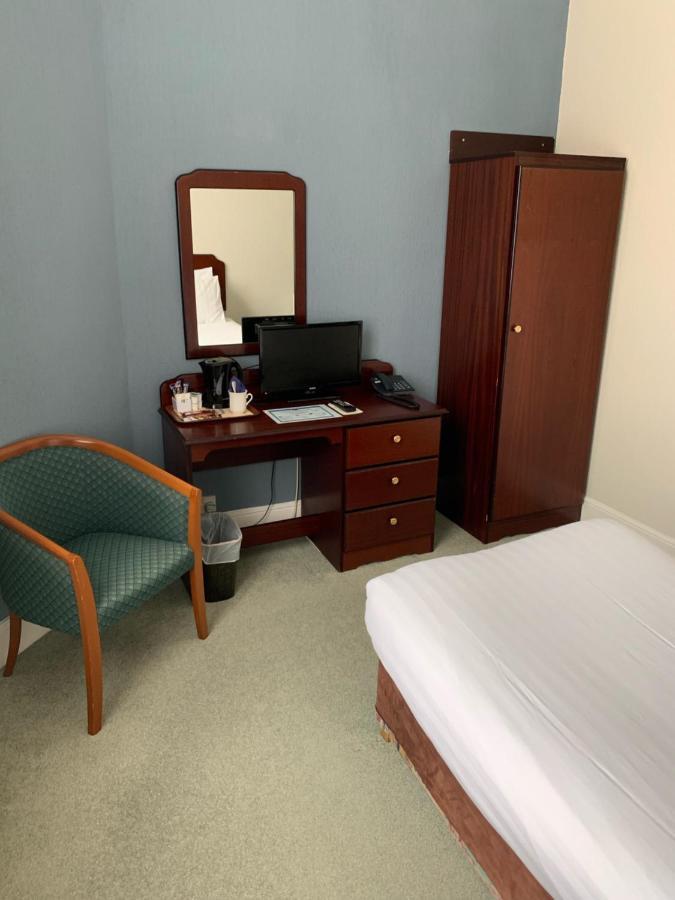 Royal Esplanade Hotel Ryde  Kültér fotó