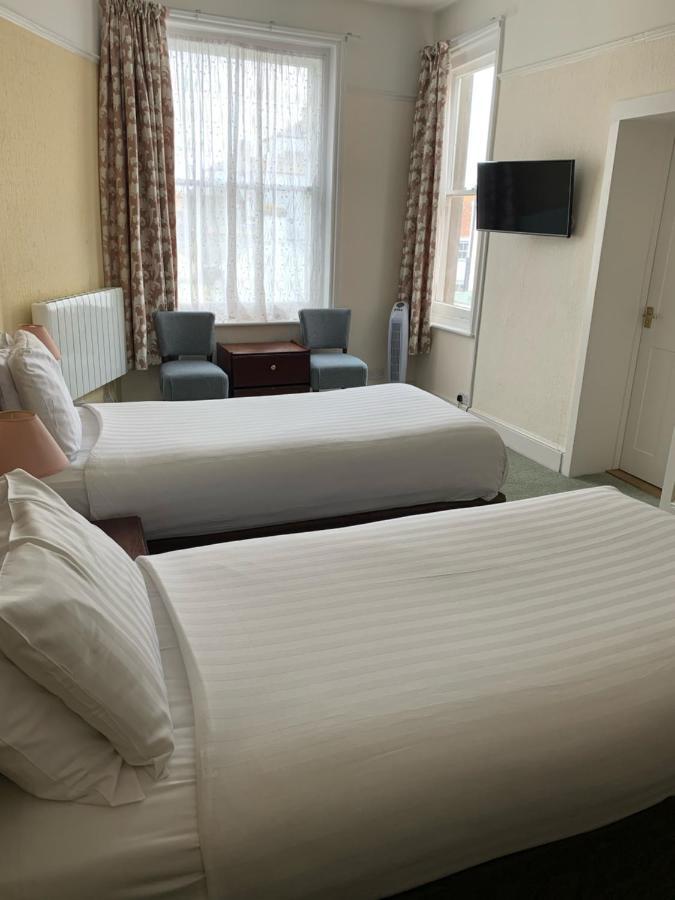 Royal Esplanade Hotel Ryde  Kültér fotó