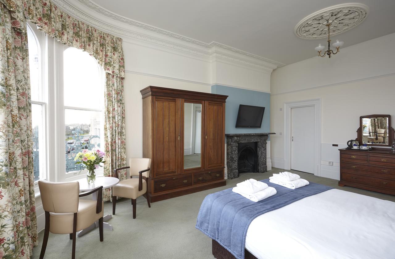 Royal Esplanade Hotel Ryde  Szoba fotó